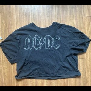 Urban outfitters crop T-shirt